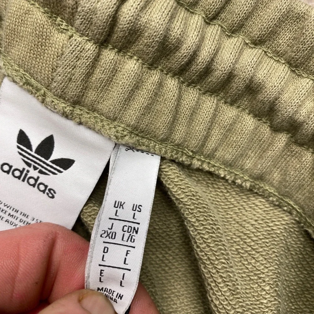 Adidas Sweatpants Mens L Olive Green Graphic Trefoil Joggers Casual Streetwear